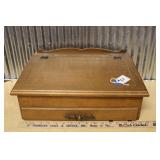 FLATWARE CASE W/ ASSORTED FLATWARE