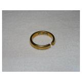 18K RING MARKED 18KBT (3.5 DWT)