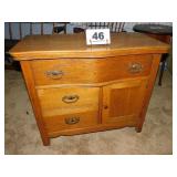 TYPICAL PANELED SIDE OAK WASHSTAND