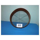 WOODEN SCREEN SIFTER WOODEN SCREEN SIFTER