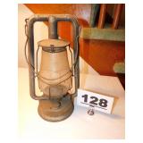 DIETZ BARN LANTERN DIETZ BARN LANTERN