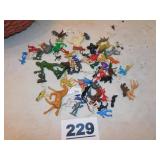 PLASTIC TOY LOT PLASTIC TOY LOT