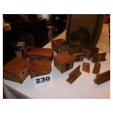 TOYS: WOODEN FORT & CABIN SET TOYS: WOODEN FORT & CABIN SET