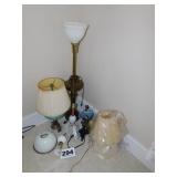 CORNER LOT OF LAMPS CORNER LOT OF LAMPS