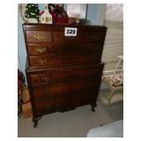 NICE 8 DRAWER QUEEN ANNE CHEST OF DRAWERS NICE 8 DRAWER QUEEN ANNE CHEST OF DRAWERS
