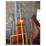 (3) SHEPPARDS HOOKS (3) SHEPPARDS HOOKS