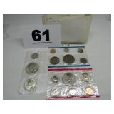 1976 UNCIRCULATED COIN SETS 1976 UNCIRCULATED COIN SETS