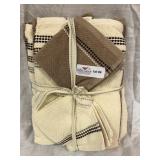 New 6 Piece Towel Set - 2 Wash Cloths/