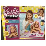 Barbie color & Style Deluxe Styling Head, box