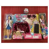 4 Items - Barbie Electronic Fashion Set, 4 Items - Barbie Electronic Fashion Set,