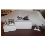 Dept 56 - New England Village Series - 2 Pieces