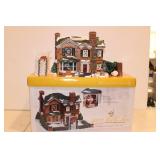 Dept 56 - Snow Village - 2000 Holly Lane Gift Set