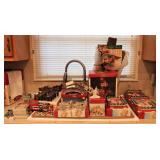 Lemax 27 pieces: Village Collection Wooden