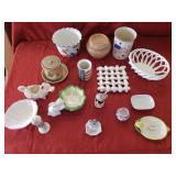 Mixed Lot Pottery - Containers - Figurines