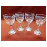 Set of 4 Clear Glass Formal Glasses