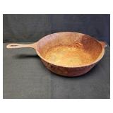 10" Cast Iron Frying Pan - Rusted