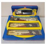 Athearn HO Trinity Railway Express Engine & Cars