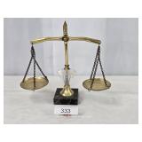 Set of Decorative Brass Scales on MArble Base