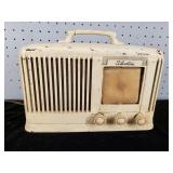 Vintage Silvertone AM Radio Model 6016