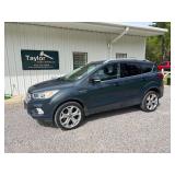 2019 FORD Escape Car