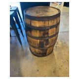 Heaven Hill Distilleries Bourbon Whiskey Oak Barrel