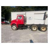 2003  INTERNATIONAL  F-8100 Truck