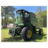 John Deere 6620 Combine with 2 Headers