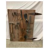 Primitive Tool Display Door is 31" x 42" NO