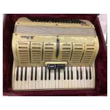 Fiesta La Cosca Accordion w/ Case