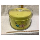 Retro Metal Cake Saver