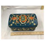 Chr. Bjelland Sardeen Chest Type Tin, 7 1/2"W,