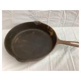 Griswold No. 8 Cast Iron Skillet, 10