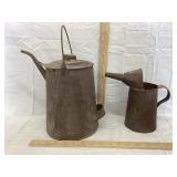 (2) Primitive Oil Cans, 7ï¿½ & 9ï¿½T