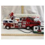 Remote Control Hook & Ladder No 18, 1/16 Scale