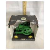 Ertl John Deere Mo. E Toy Stationary Engine, NIB,
