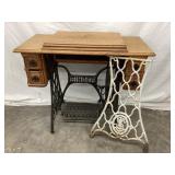 Singer Sewing Table, 31?T, 36?L, 18?D & (1)