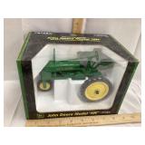 NIB Ertl John Deere Model HN 1/16 Scale Toy
