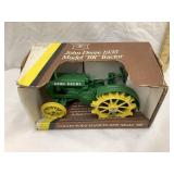 Ertl John Deere BR Toy Tractor, NIB, 1:16 Scale