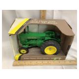 NIB John Deere 1949 Model AR 1/16 Scale Toy