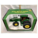 Ertl John Deere 8420 Toy Tractor, NIB, 1:16 Scale