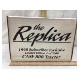 Ertl Case 800 Toy Tractor, 1/16 Scale, NIB, Box