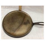 Griswold No. 9 Cast Iron Griddle, 11"Diameter