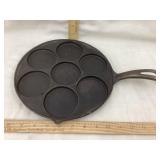 Griswold Cast Iron Plett Pan, No. 34, 9 1/2"