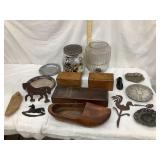 Lot of Primitive Decor incl. Wood Boxes, Metal