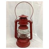 Dietz No. 2 Red Barn Lantern, Lens Cracked, 13'T