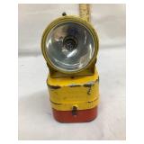 'Justrite' Battery Op. Light, 6'T