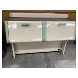 Cream & Green Enameled Stove Top Only, 29'T,