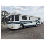 1995 Foretravel U295C RV