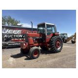 International 1486 Tractor