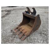 John Deere Excavator 24 inch  Tooth Bucket